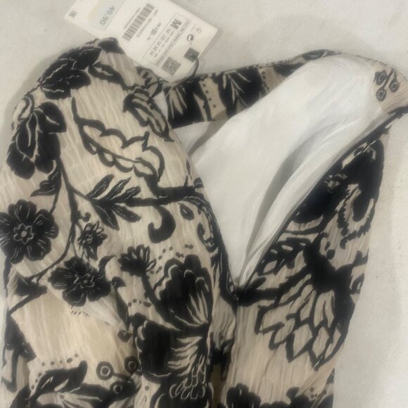 $49.90 Zara Black & White Floral Midi Skirt Womens Size M Ruched Lightweight - Picture 7 of 12